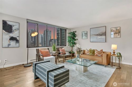 apt-2606-2100 3rd Ave, Seattle, WA, 98121-2304 | Card Image
