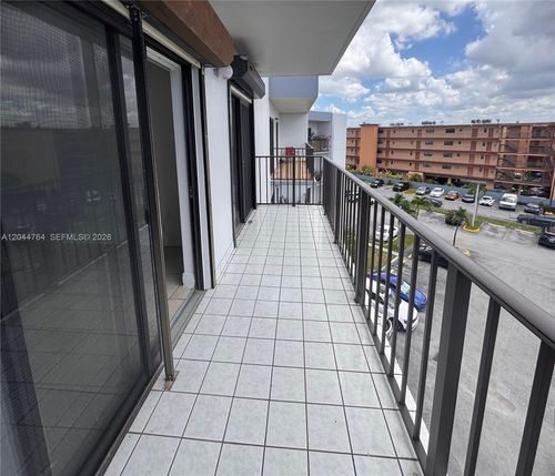 517-1820 W 53rd St, Hialeah, FL, 33012-2164 | Card Image