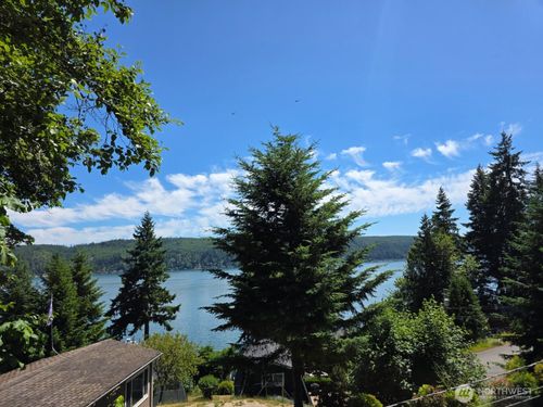 30 Ne Alta Vista Dr, Belfair, WA, 98528-9726 | Card Image