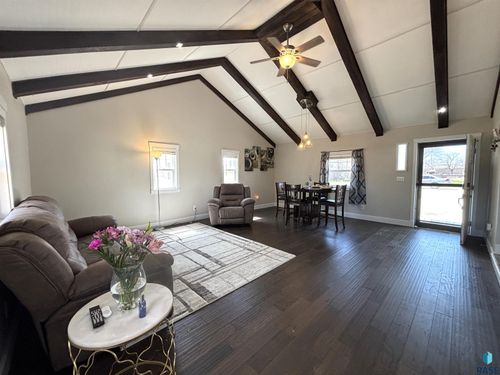 426 W 3rd St Street, Miller, SD, 57362 | Card Image