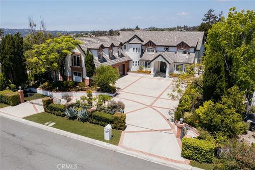 27070 Hidden Trail Rd, Laguna Hills, CA, 92653-5807 | Card Image