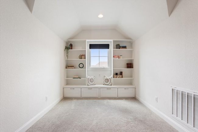 16022 Sorrento Dr, House other with 5 bedrooms, 4 bathrooms and null parking in Woodway TX | Image 29