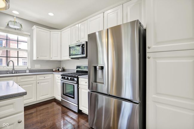 73 11 Th St Nw, Condo with 3 bedrooms, 3 bathrooms and null parking in Carmel IN | Image 19