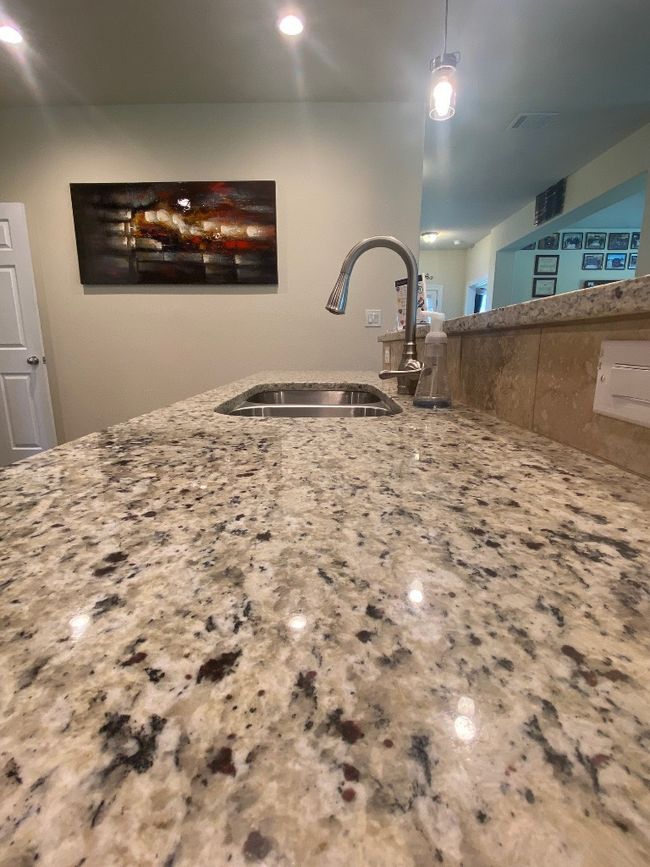 254 Cardinal Loop, House other with 3 bedrooms, 2 bathrooms and null parking in Paige TX | Image 28
