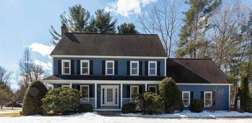 34 Falcone Circle, Hampton, NH, 03842 | Card Image