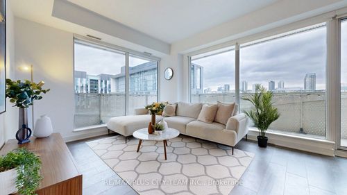 613-60 Tannery Rd, Toronto, ON, M5A0S8 | Card Image