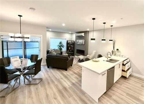 505-918 Jenkins Ave, Langford, BC, V9B2N7 | Card Image