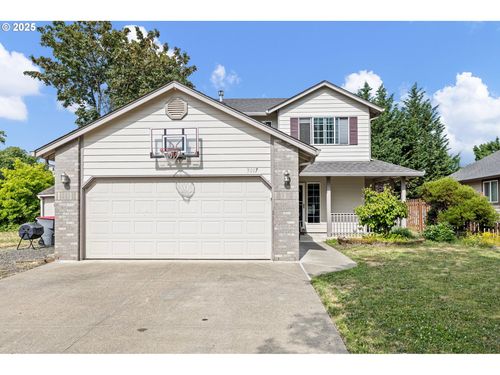 3017 Ne Buel Dr, McMinnville, OR, 97128 | Card Image