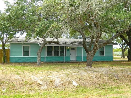 321 Donnie Dr, Rockport, TX, 78382-7265 | Card Image