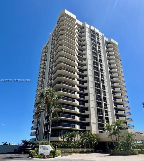 338-108 Lakeshore Dr, North Palm Beach, FL, 33408-3680 | Card Image