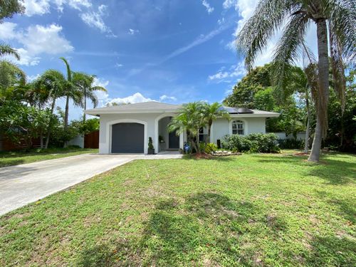 109 Se 31st Ave, Boynton Beach, FL, 33435-8226 | Card Image