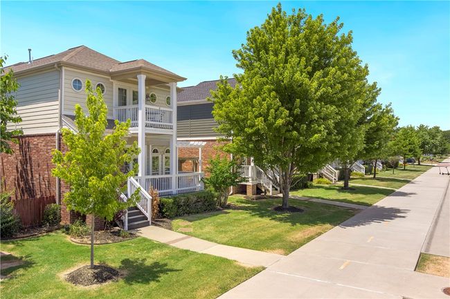 Located right on greenway | Image 23