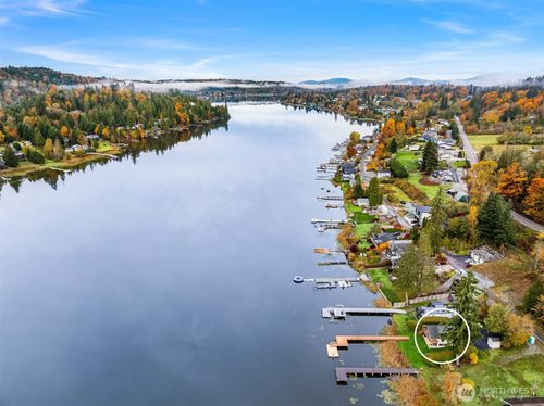 19110 Sulfur Springs Rd, Mount Vernon, WA, 98274-8112 | Card Image