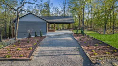 18475 W Lakewood Dr, Park Hill, OK, 74451-2217 | Card Image