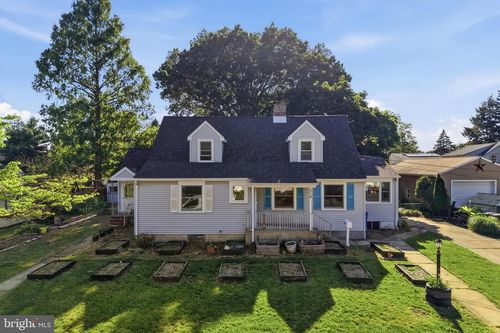 314 S Lippincott Ave, MAPLE SHADE, NJ, 08052-3253 | Card Image