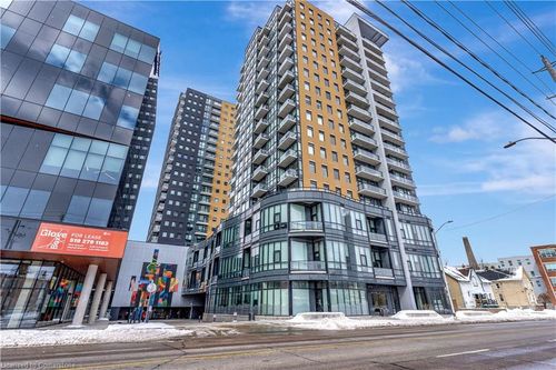 906-104 Garment St, Kitchener, ON, N2G0C8 | Card Image