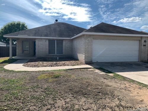 2614 Dove Crossing Dr, New Braunfels, TX, 78130-2955 | Card Image