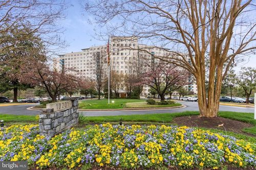 apt-908-10201 Grosvenor Pl, NORTH BETHESDA, MD, 20852-4615 | Card Image
