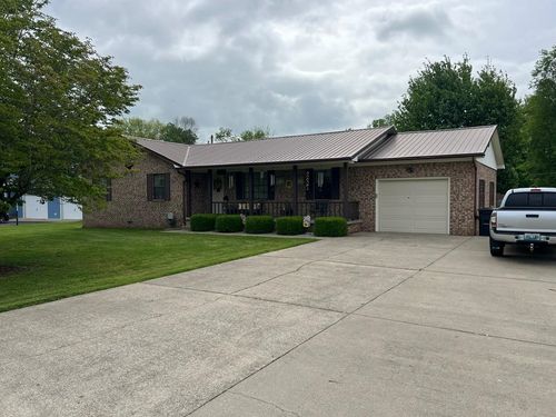 812 Cherrywood Ln, Grayson, KY, 41143-1712 | Card Image