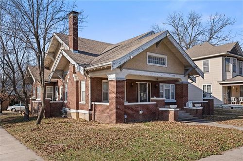 419 S 4th St, Independence, KS, 67301-3938 | Card Image