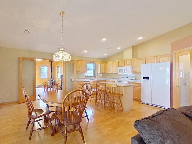 214 Linden Ave W Winsted MN 55395 USA-010-022-dinng room kitchen 4 season porch-MLS_Size.jpg | Image 10