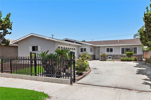 3137 W Olinda Ln, Anaheim, CA, 92804-1721 | Card Image