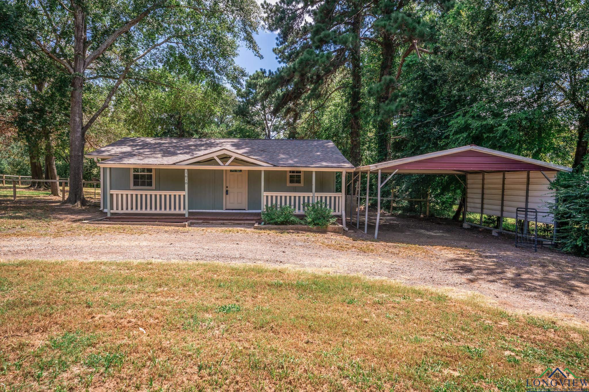 Samples Rd, Kilgore, TX 75662