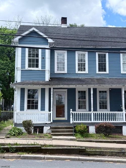 47 Church St, Bloomsbury, NJ, 08804-3110 | Card Image