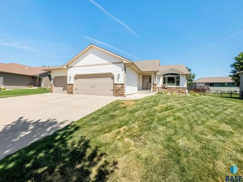 404 S Red Willow Ave, Sioux Falls, SD, 57110-6270 | Card Image