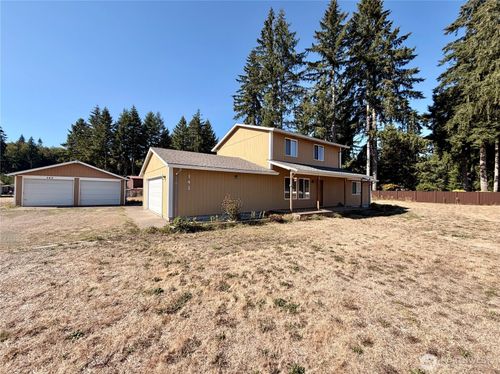 142 Gassman Rd, Castle Rock, WA, 98611-9663 | Card Image