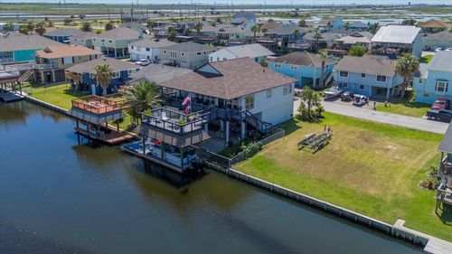 1007 Redfish St, Bayou Vista, TX, 77563-2711 | Card Image