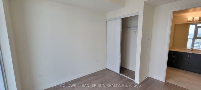 2415 - 8960 Jane St, Condo with 2 bedrooms, 3 bathrooms and null parking in Concord ON | Image 20