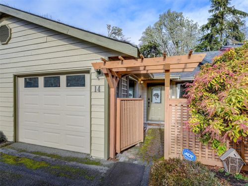 14-2190 Drennan St, Sooke, BC, V9Z1J4 | Card Image