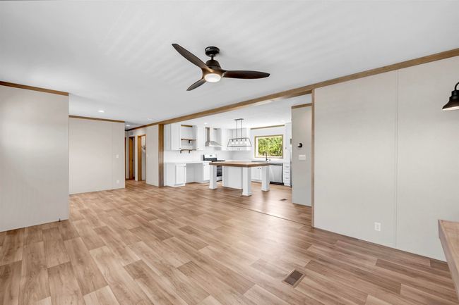 162 Julie Lane Lane, House other with 3 bedrooms, 2 bathrooms and null parking in Kingsland TX | Image 11
