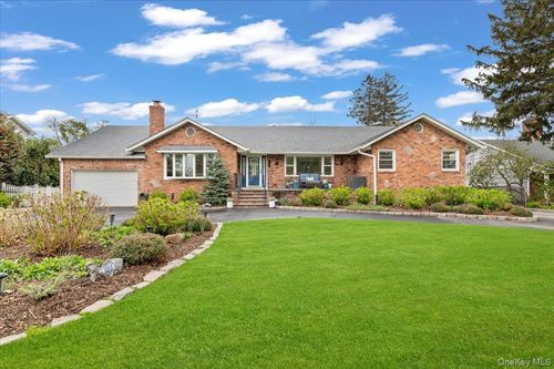 11 Beaver Dr, Bayville, NY, 11709-1001 | Card Image