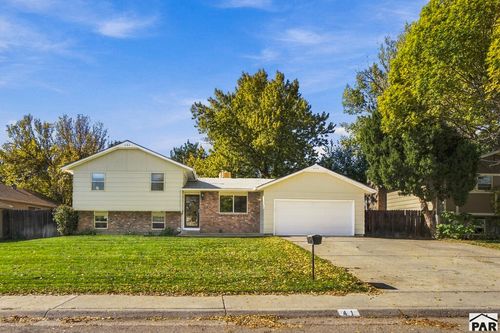 41 Sovereign Cir, Pueblo, CO, 81005-1825 | Card Image