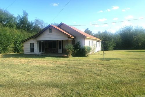 936 Cemetery Rd, Clinton, AR, 72031-7938 | Card Image