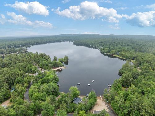 21 Elaine Rd, Middleton, NH, 03887-6007 | Card Image