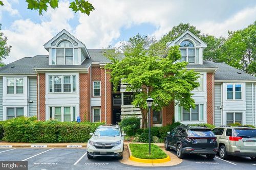 h-3152 Anchorway Ct, FALLS CHURCH, VA, 22042-7572 | Card Image