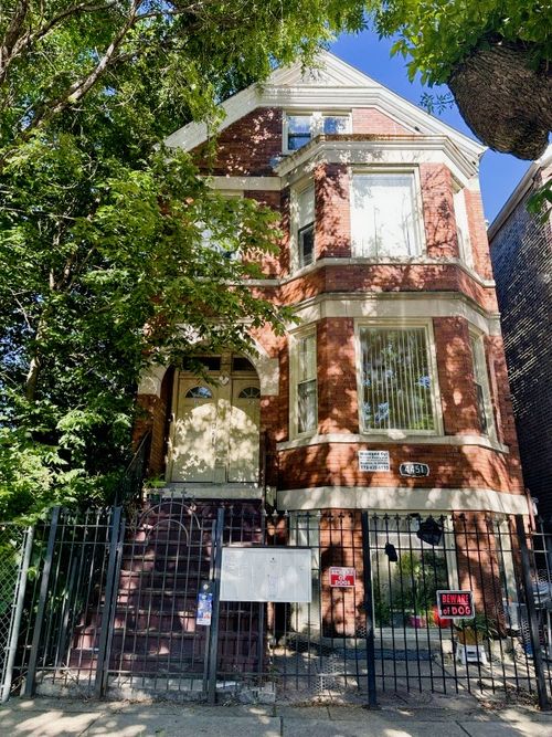 2f-4451 S Wood St, Chicago, IL, 60609-3154 | Card Image