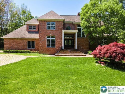 441 Hidden Lake Dr, East Stroudsburg, PA, 18302-9162 | Card Image