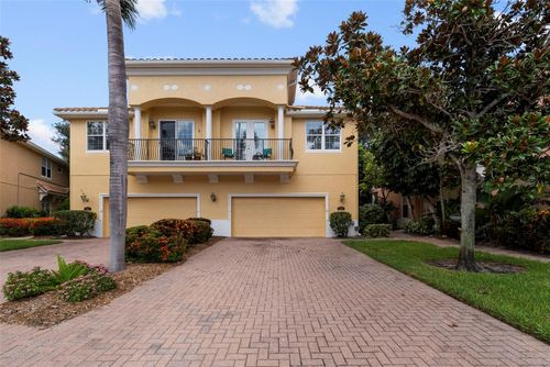 185 Banyan Bay Dr, St. Petersburg, FL, 33705-4770 | Card Image