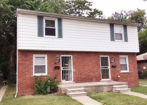 19927 Greenfield Rd, Detroit, MI, 48235-1802 | Card Image
