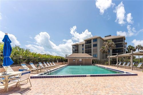 apt-104-2571 Ne Ocean Blvd, STUART, FL, 34996-1469 | Card Image