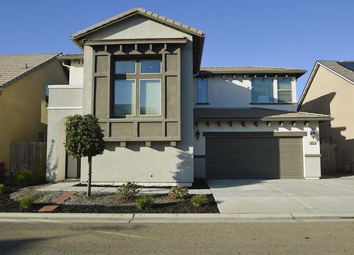 3412 W Venice Ave, Visalia, CA, 93277-5040 | Card Image