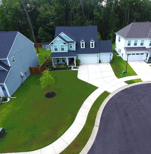194 Dolce Ln, Summerville, SC, 29483-5304 | Card Image