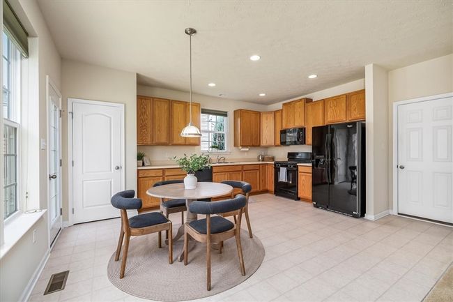 2010 Casey Dr, House other with 3 bedrooms, 3 bathrooms and 2 parking in Aliquippa PA | Image 12