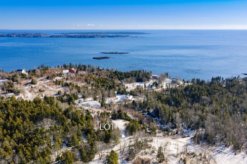 41 Atlantic Lane, Long Island, ME, 04050 | Card Image