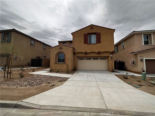 35525 Cortesia Way, Palm Desert, CA, 92211-4571 | Card Image