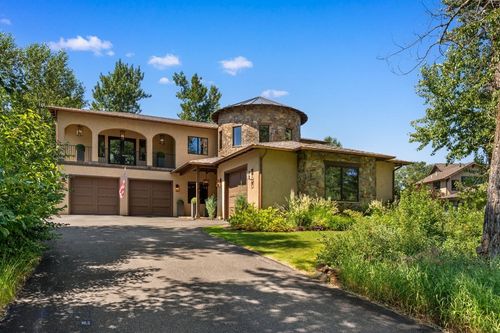 101 Milky Way Dr, Bozeman, MT, 59718-5951 | Card Image